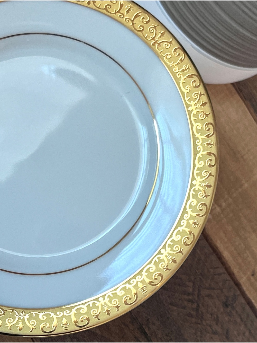 Vintage Royal Gallery Gold Buffet Plates Federated Macy’s 1991 - Set of 2 - Picture 3 of 4